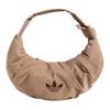 Originals Trefoil Croissant Bag из переработанного полиэстера, Облачная сумка, Сумка через плечо, Большая женская, Теплый песок KA9272