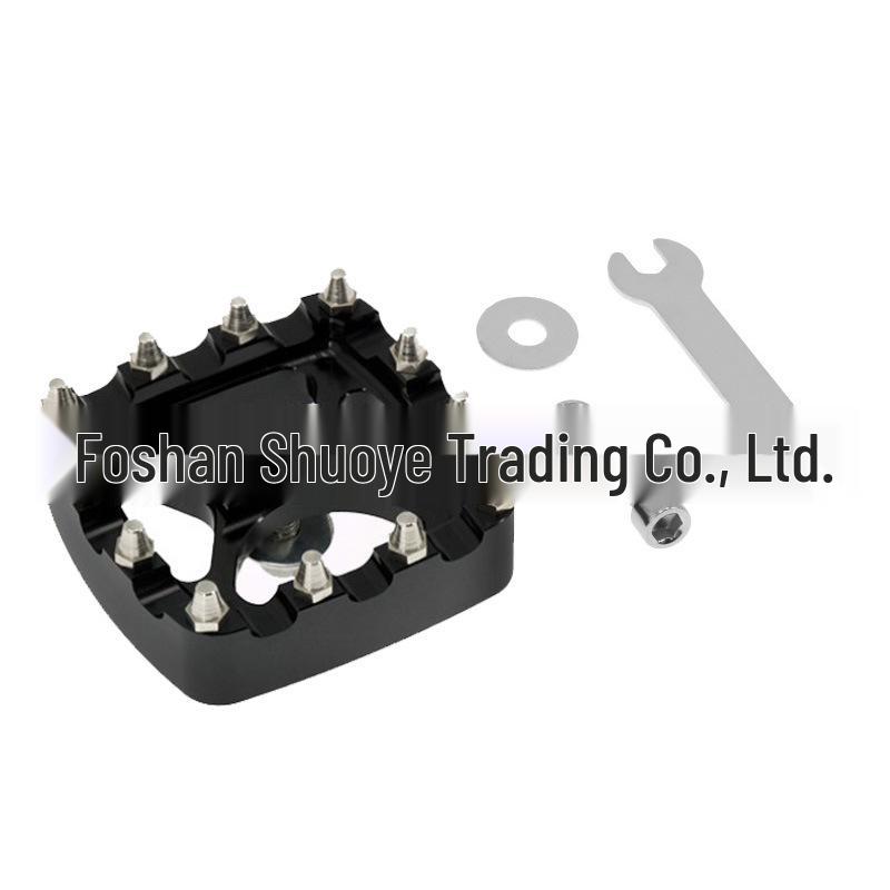 45° Stair-Type Foot Pegs for Harley 883 Dyna Softail Motorcycles