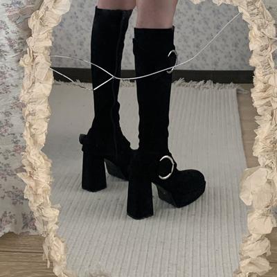 2025 осень и зима новые ретро замшевые толстый каблук средний каблук круглый носок высокие сапоги-рыцари европейские и американские плиссированные сапоги-казаки на наборном каблуке