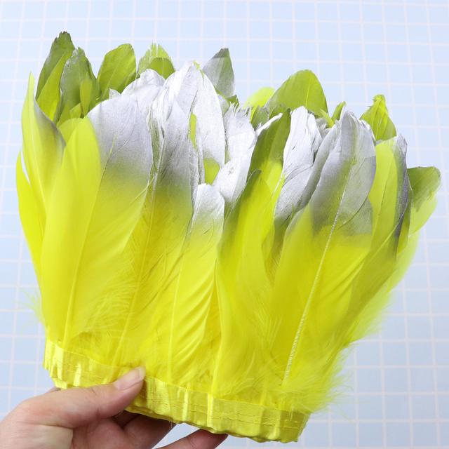 1 Метр Окрашенная Отделка из Гусиного Пера Золотого Цвета для DIY Поделок Вечернее Свадебное Платье Карнавальная Лента Декор для Одежды Плюмаж Аксессуары 15-20см