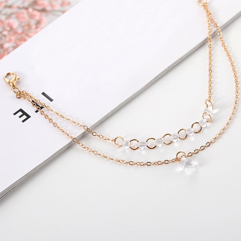 Элегантный женский браслет из сплава и горного хрусталя