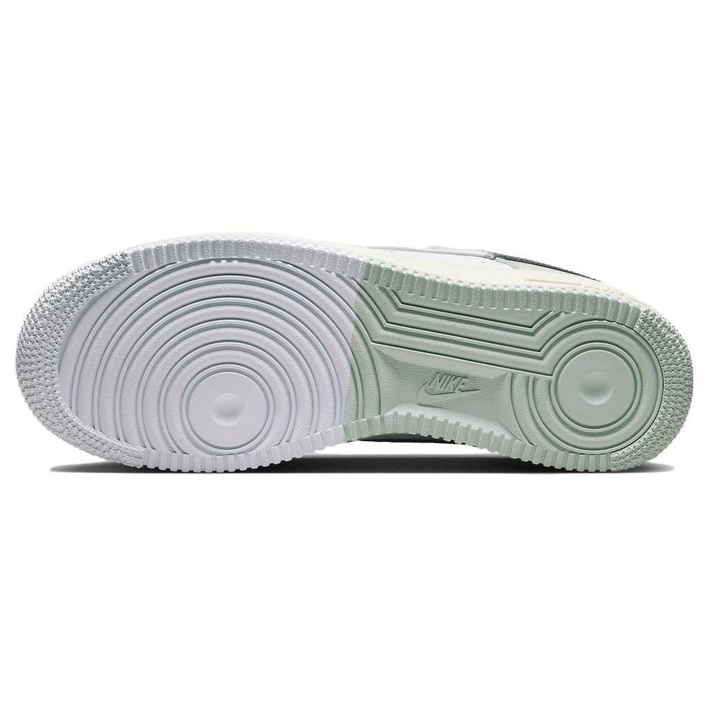 Nike Air Force 1 07 LV8 Split - Светло-серебристые мужские кроссовки Серый Черный Белый DZ2522-001