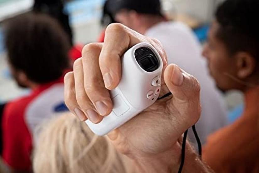 Canon PowerShot ZOOM Compact Digital Camera, Monocular-Style Camera for Photos and Videos, PSZOOM