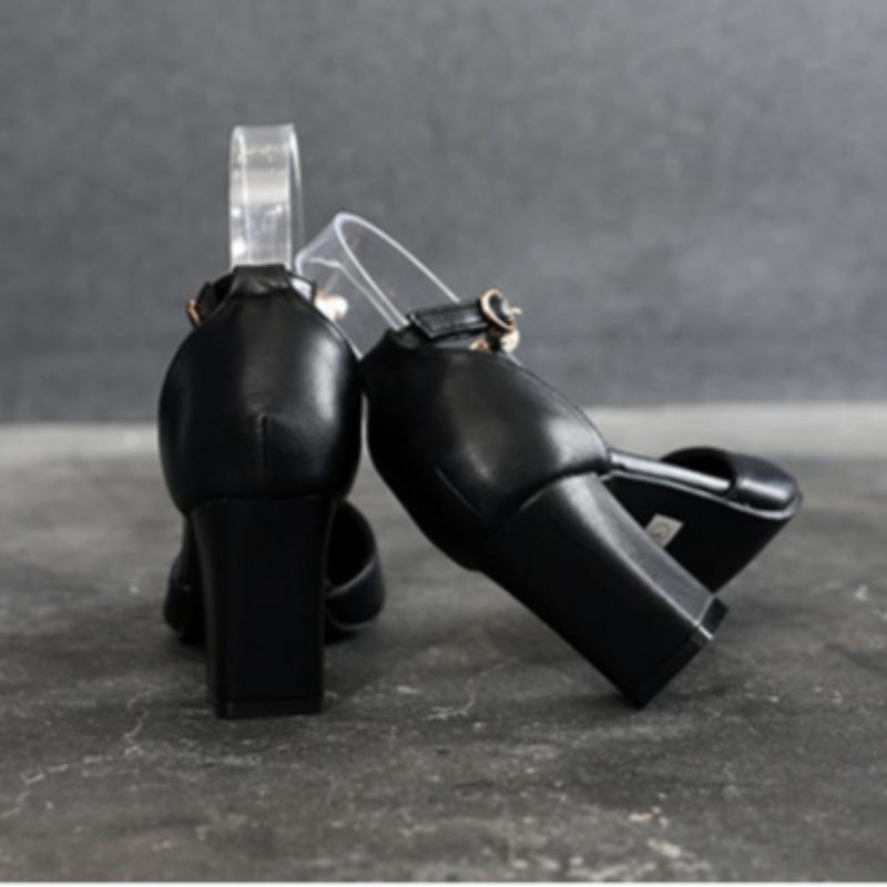 Новые модные универсальные туфли на высоком каблуке с острым носком и толстым каблуком, легкие рабочие сандалии с пряжкой