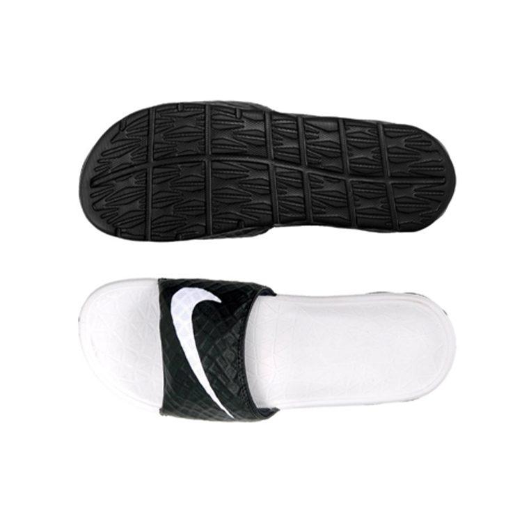 Nike Benassi Solarsoft 'Черный' Женские 705475-010