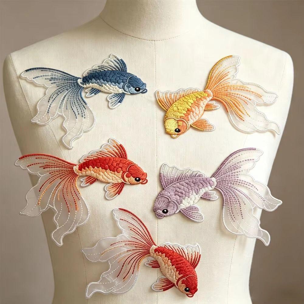 4PCS Multi-Color Goldfish Embroidery Patches Sew On Goldfish Patches Iron on Sticker Backpack Decor