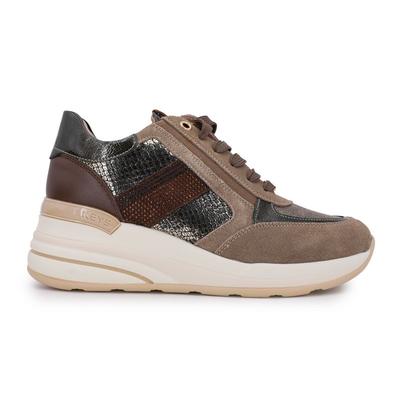 Премиальные кроссовки на танкетке с крокодиловым узором и полоской из стразов Женские KEYS