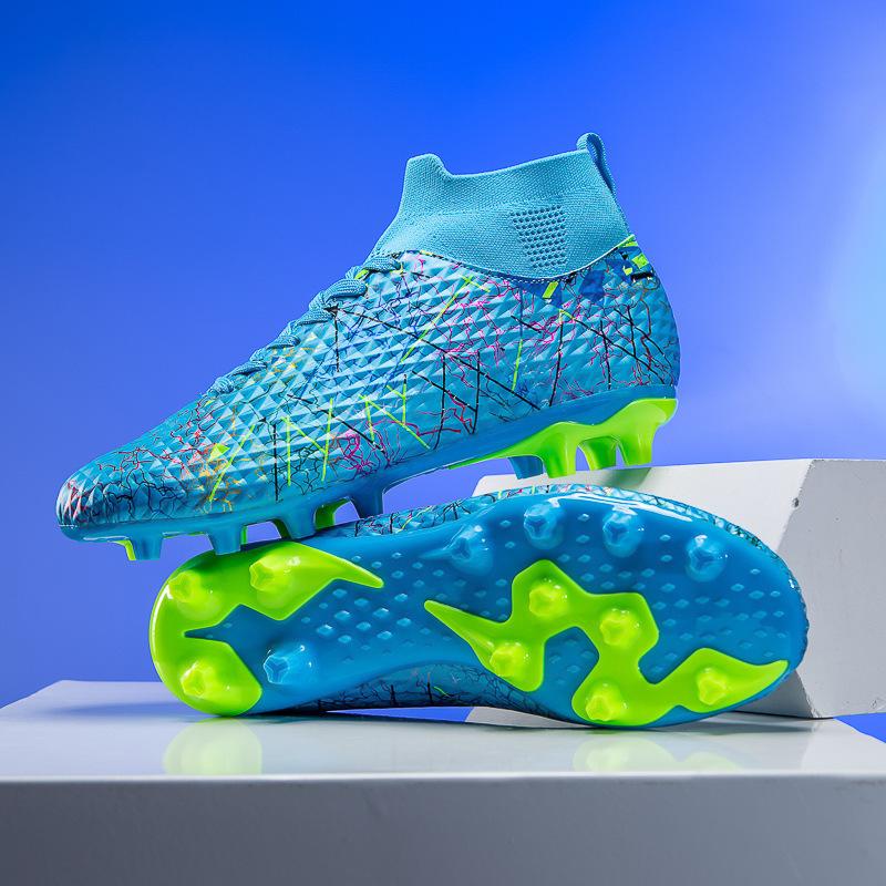 High-top football shoes, broken nails and long nails, professional grass football training shoes, men's football uppers