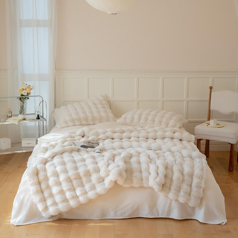 Luxury Faux Suri Fleece Fall Winter Blanket Thick Warm Multi-functional Sofa Blankets Soft Skin-friendly Comfortable Bed Blanket