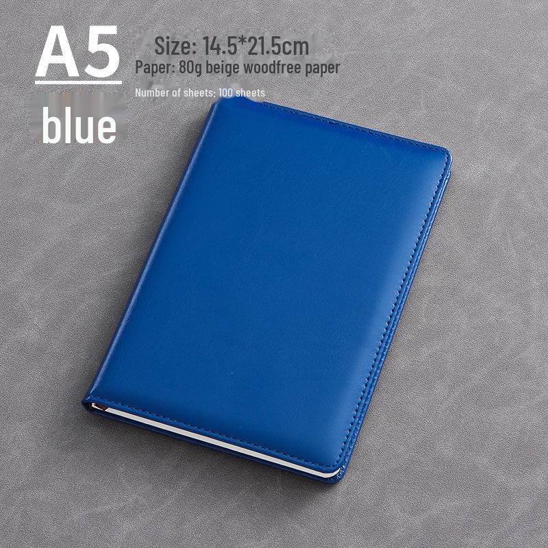 Тетрадь формата А5 в мягкой обложке и книга записей собраний формата В5 с индивидуальным логотипом для студентов