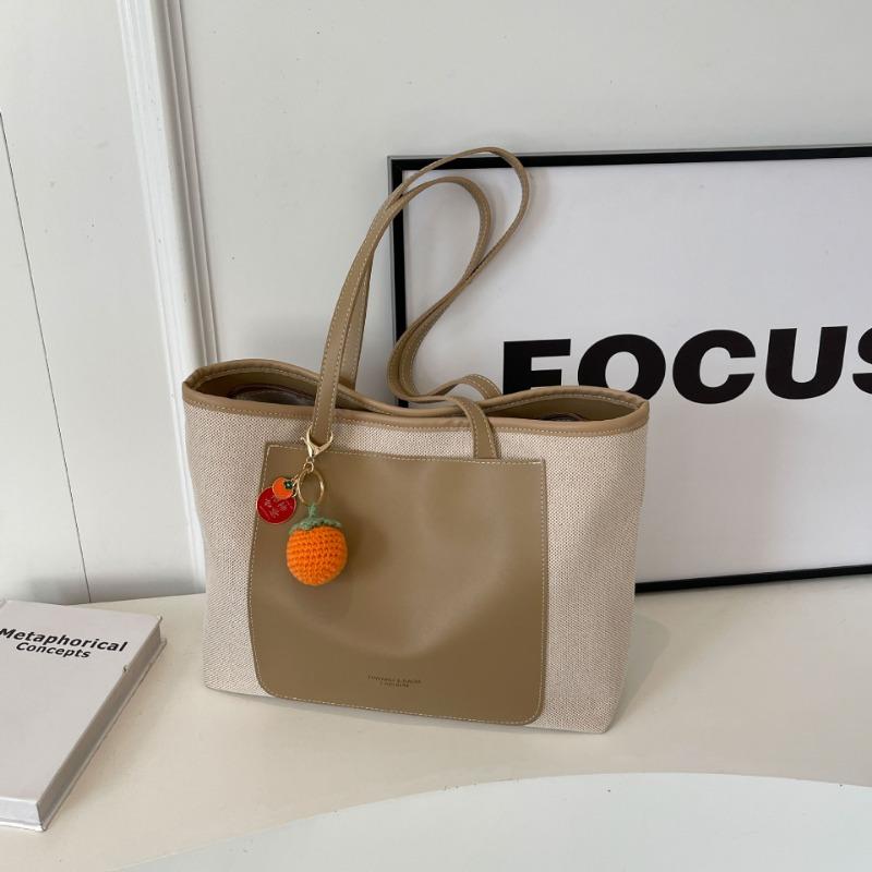 Холщовая сумка большой вместимости для женщин. Новинка 2024 года, осенне-зимняя повседневная универсальная текстурированная сумка через плечо для классных поездок на работу.