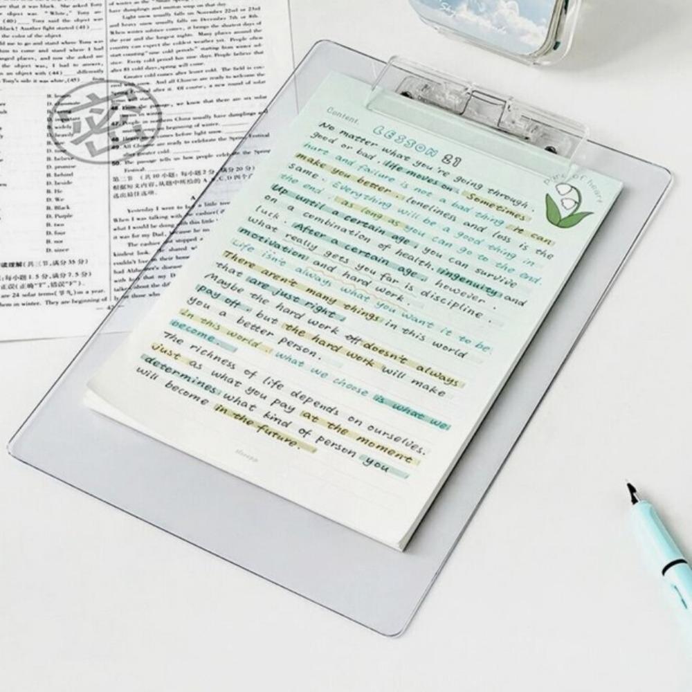 Папка для файлов A4 A4. Практичный прямоугольный органайзер для файлов на подложке из полипропилена.