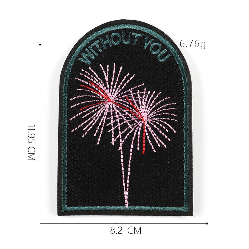 Круглая вышитая нашивка на одежду - наклеиваемый значок