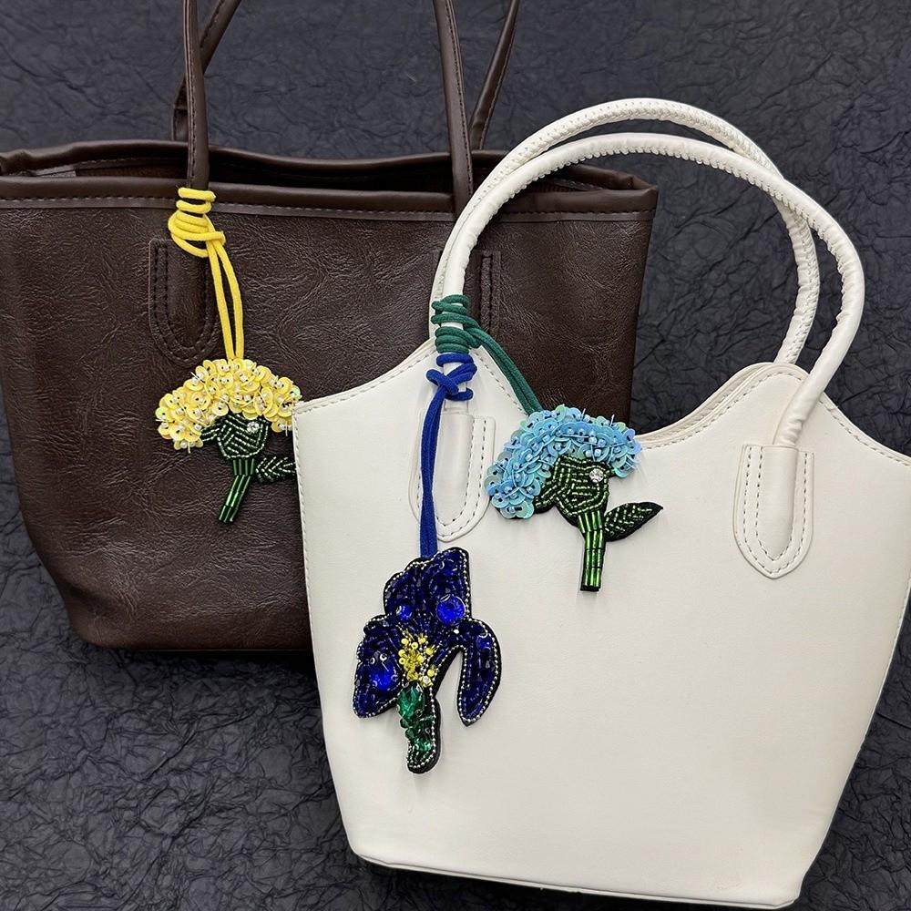 Creative 3D Sequin Flowers Bouquet Beaded Pendant DIY Handmade Keychain Lanyard Rhinestone Beads Hanging Rope Bag Accessories