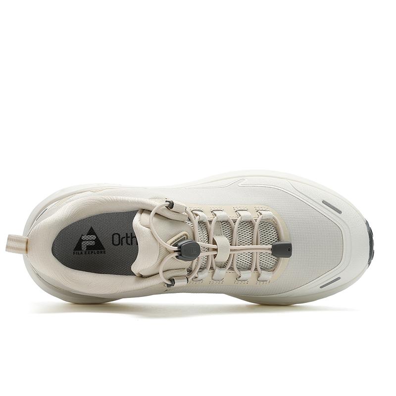 Fila Explorer 1+ Универсальные спортивные Минималистичная мода Индивидуальность Амортизирующие Прочные Низкие кроссовки для бега Женские кроссовки Песочно-коричневый A12W511222FBS