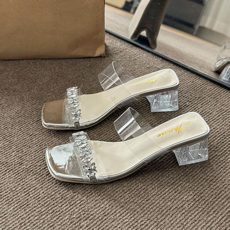 Маленькие люди не устают от ног толстые каблуки высокие каблуки женские босоножки лето 2024 новые туфли прозрачные кристаллы классные тапочки на улице