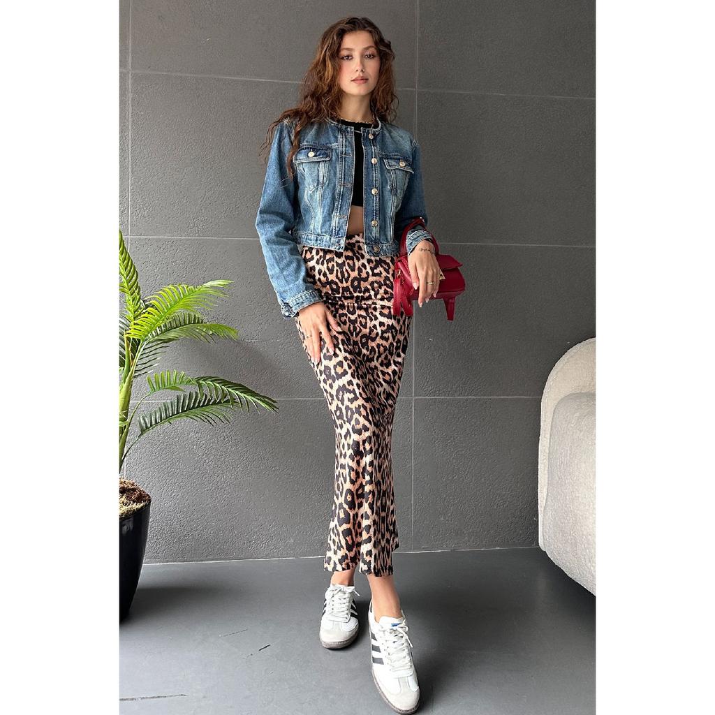 Leopard Print Midi Skirt