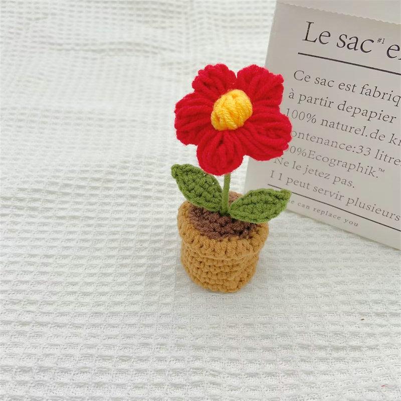 Mini Potted Crochet Homemade Tulip Flower Rose DIY Hand-Woven Home Decoration Wool Finished Product