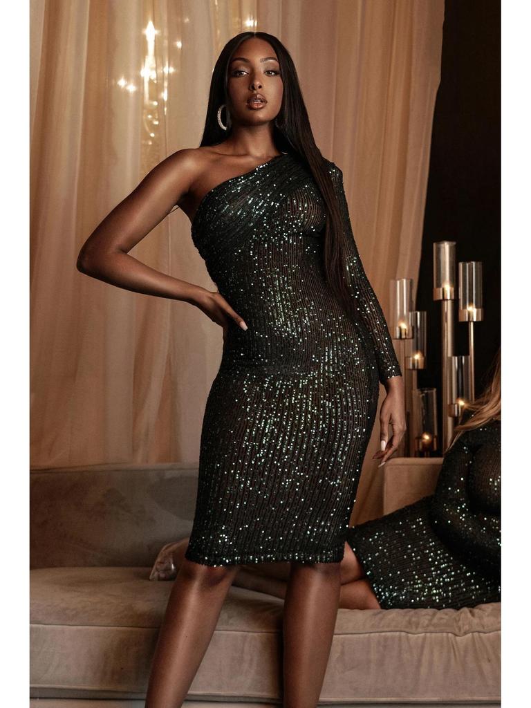 Вечернее платье на одно плечо с пайетками и косым воротником 2025 года