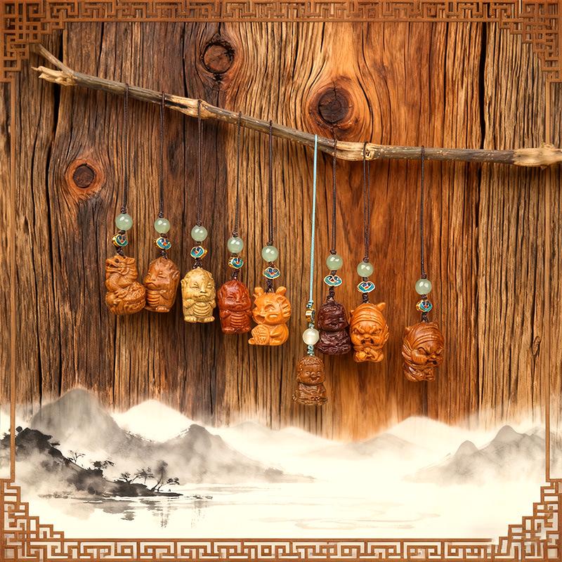 Подвеска со знаком зодиака из зеленого сандала: Резная деревянная цепочка для телефона и брелок-шарм