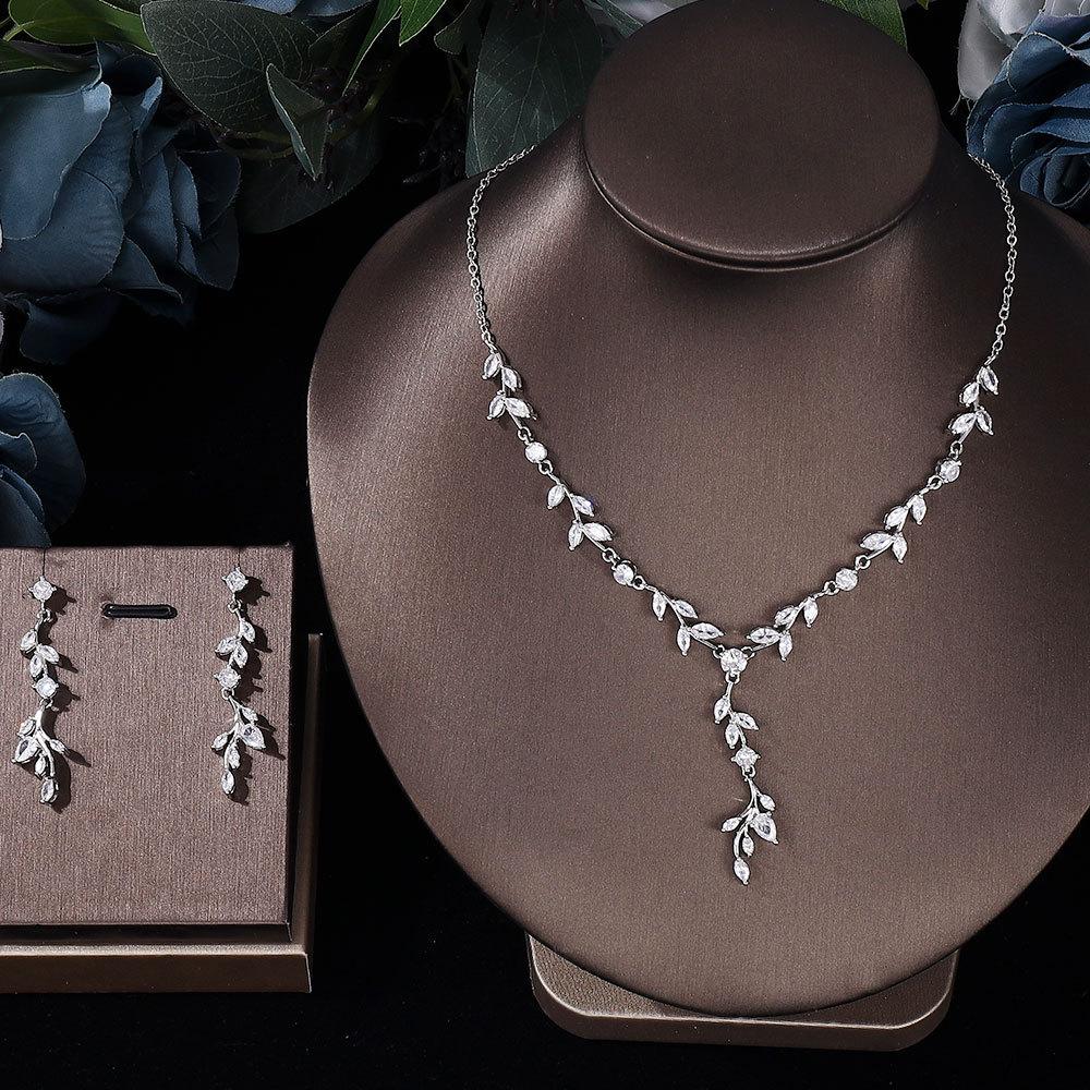 Ювелирные изделия в европейском и американском стиле, ожерелье с каплями воды из циркона, женственное свадебное платье, высококачественные свадебные украшения, комплект сережек-гвоздиков