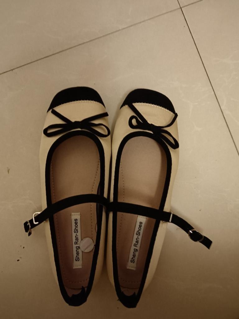 Туфли-лодочки женские в стиле ретро-балетки с плоским дном и неглубоким носком 2025 года, универсальные туфли Мэри Джейн с круглой подошвой и мягкой подошвой