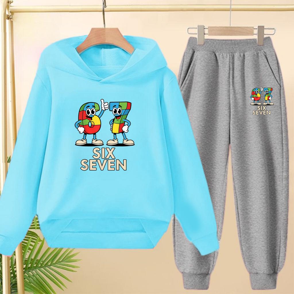 Autumn and Winter Sets for Boys and Girls Aged 3 to 12, 67 Sporty Cartoon Hoodies, Long Pants and Charming Hooded Pullovers