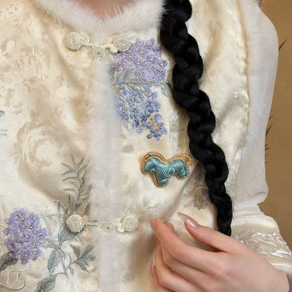 Cute Embroidery Horse Brooch Chinese Style Cloth Fabric Pony Brooch Clothing Accessory