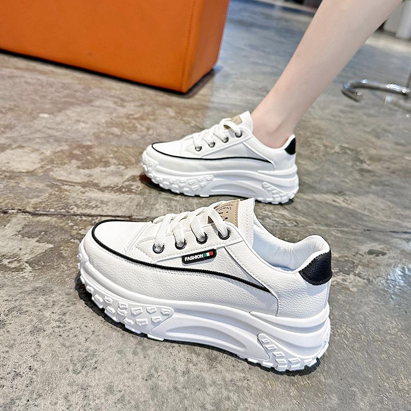 "Женские легкие повседневные спортивные туфли на толстой подошве в корейском стиле 2025 года HX-Q017"