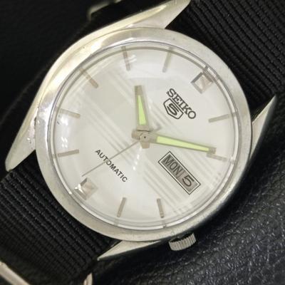 ВИНТАЖНЫЕ МУЖСКИЕ ЧАСЫ SEIKO 5 AUTOMATIC 7009A ЯПОНИЯ С СЕРЕБРИСТЫМ ЦИФЕРБЛАТОМ a701573-5