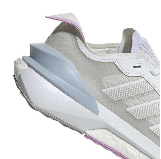 adidas Avryn беговые кроссовки