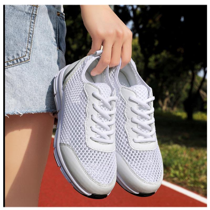 Spring New Comfortable and Lightweight Casual Sports Shoes with Flat Bottom Anti Slip Breathable Fashionable and Versatile Hollow Out Women's Shoes