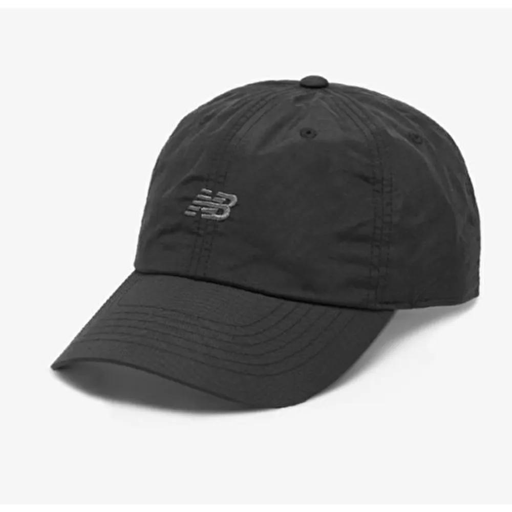 New Balance Кепка New Balance из летающего нейлона BB NBGDFF1202 19 35 59