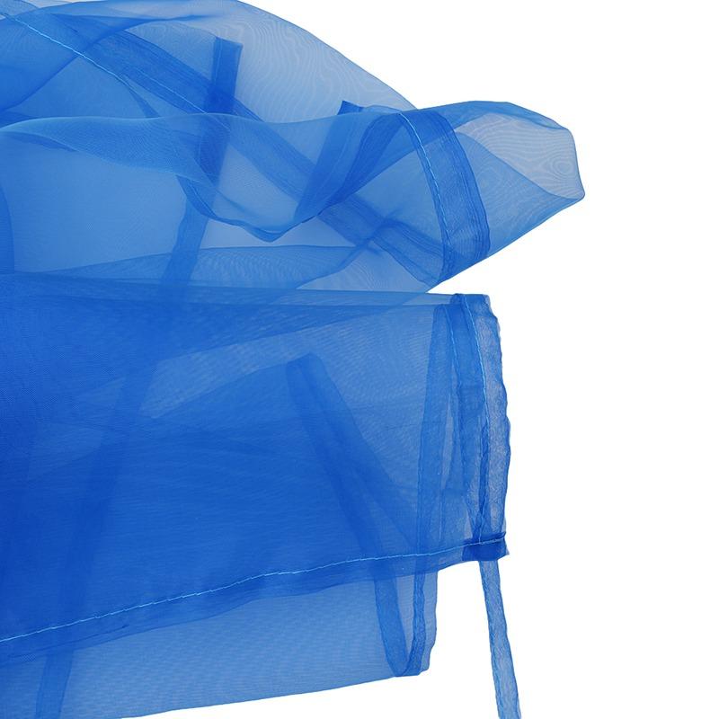 Красочная цветная тюль на окна