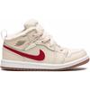 Детские кроссовки Air Jordan 1 Mid Utility TD из флиса, бежево-жемчужно-белые, темно-древесные DO2209-264
