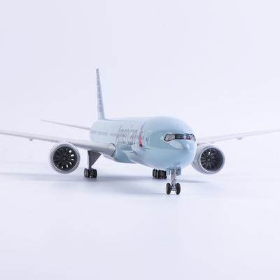 1:157 Масштаб 47 см B777 Самолет American Airlines Модель самолета со светом и колесами Смола Коллекция самолетов Выставочное украшение
