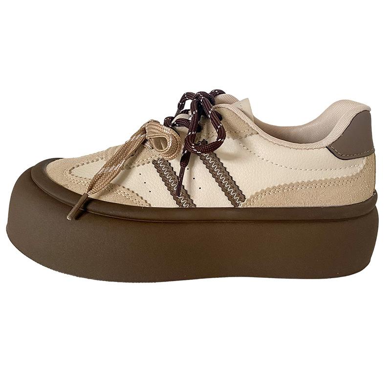 A9858 латексная стелька/популярные немецкие тренировочные туфли на толстой подошве женские 2024 новые осенние кожаный верх гонконгский стиль кеды маленькие белые туфли