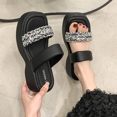 Шлепанцы женские летние новые универсальные на толстой подошве на танкетке со стразами с открытым носком и квадратным носком