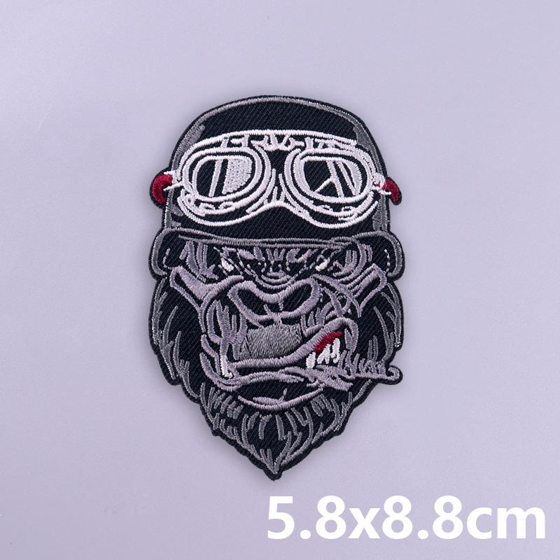 Punk Animal Patch Skull Butterfly Embroidery Patch Iron On Patches For Clothing Thermoadhesiv Patches On Clothes Decorate Badges