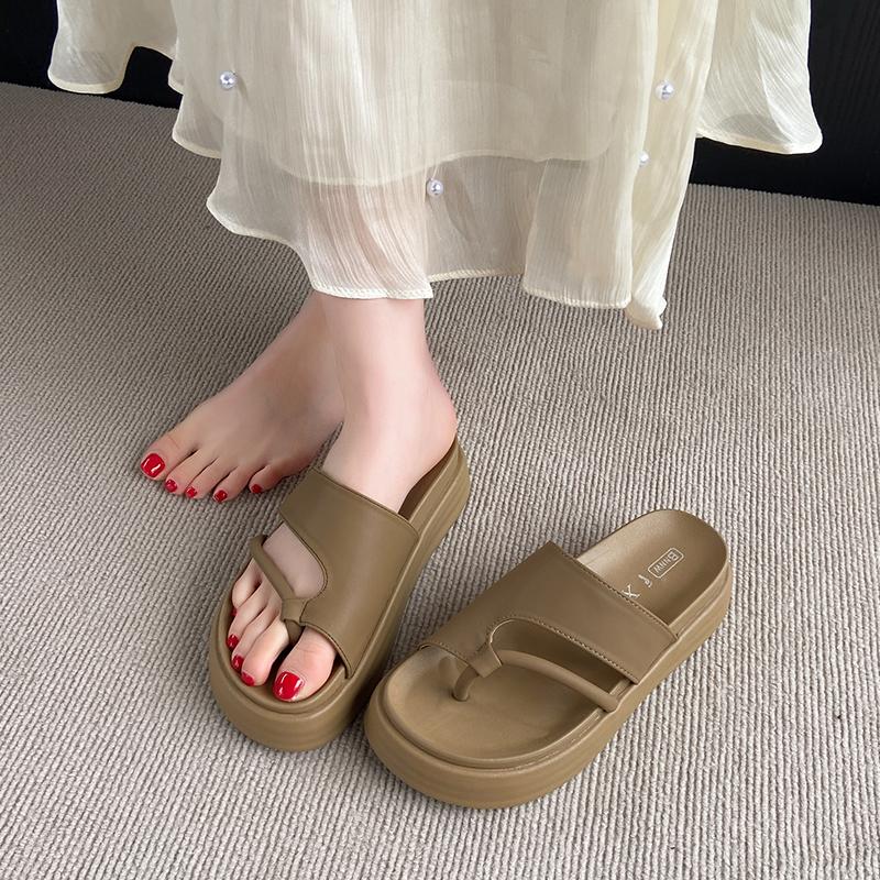 CRLAYDK Leather Womens Sandals Summer Flat Slip On Fashion Flip Flops Comfortable Dressy Summer Casual Walking Beach Slides