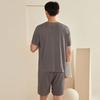 Комплект из 2 предметов: мужская пижама, футболка с коротким рукавом и круглым вырезом, эластичный пояс, шорты, комплект, однотонная домашняя одежда, костюм