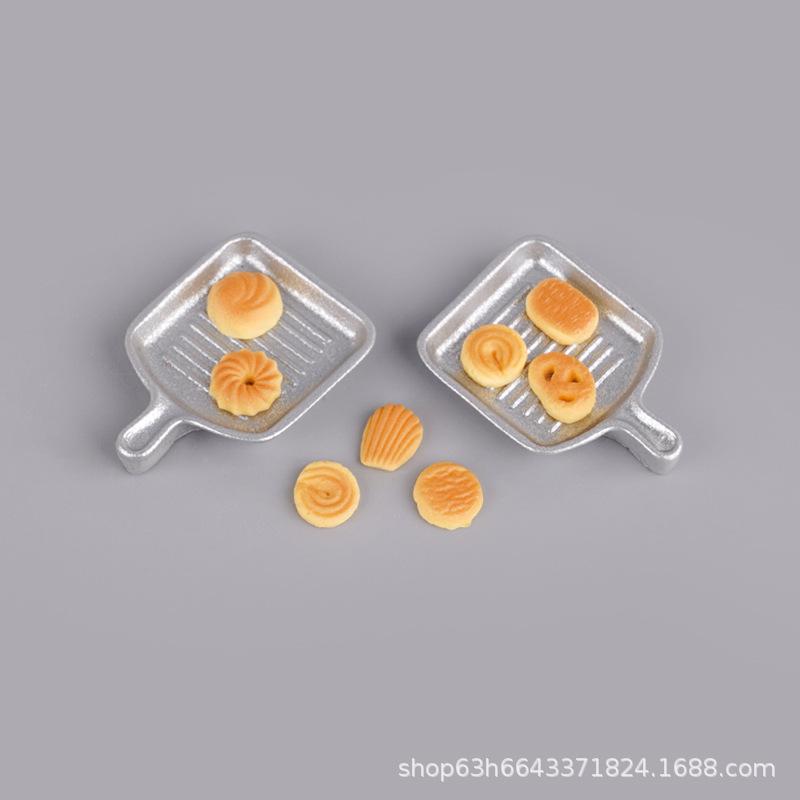 Dollhouse Dollhouse Miniature Food Game Ornament, Two-Piece Set Of Bread Baking Pan, Toy Model Ob11 Handmade