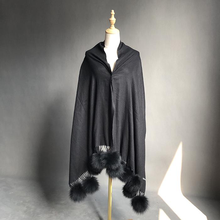 Factory Direct  Pashmina Shawl Women Cashmere Scarf Shawl With Fox Fur Pompoms