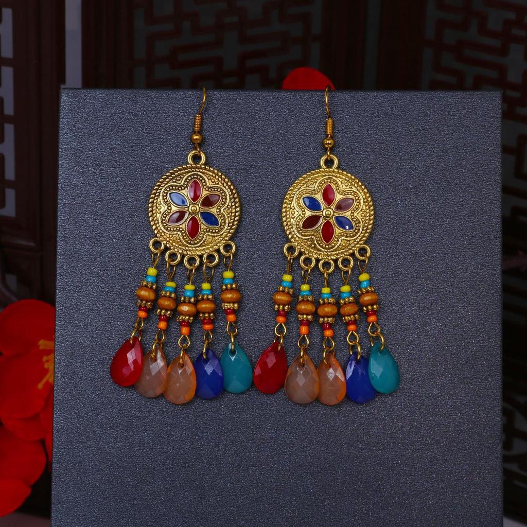 Серьги-кисточки с рисовыми бусинами и каплями воды в стиле бохо - этнический стиль, яркая индивидуальность