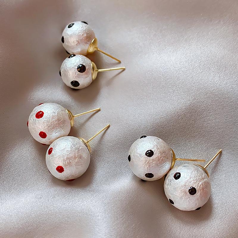 Серьги из хлопка с жемчугом и узором в корейском стиле: Универсальный, простой и высококачественный.