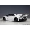 AUTOart 1/18 liberty walk LB-Silhouette Works lamborghini Huracan GT белый Готовый продукт