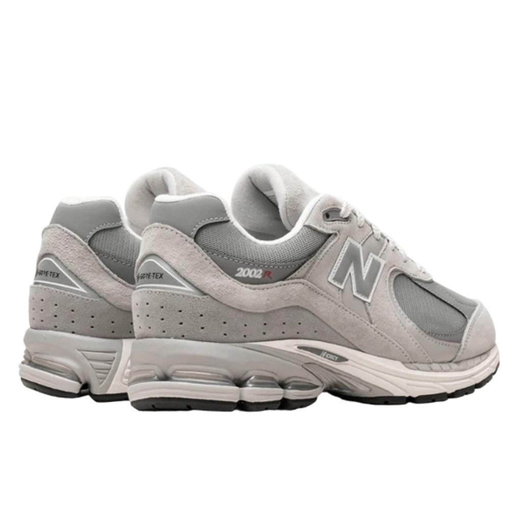 New Balance 2002R Gore-Tex Concrete