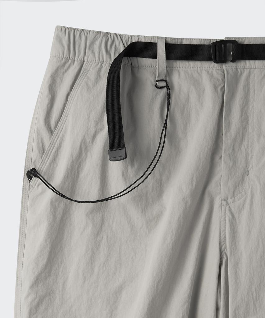 MUSINSA STANDARD [City Leisure] Fleece-Lined Wide Belted Parachute Pants [Dusty Cream]
