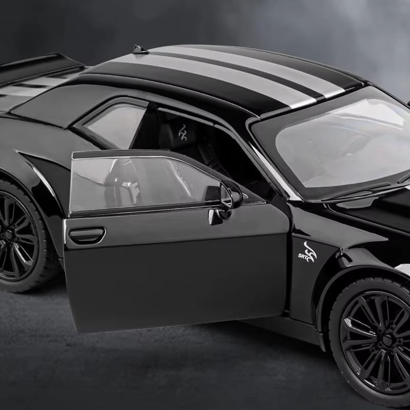 Новый 1:24 Dodge Challenger SRT Модель автомобиля из легкого сплава Литой металлический спортивный автомобиль Модель транспортного средства Коллекционная имитация Звук и свет Детская игрушка Подарок для мальчика