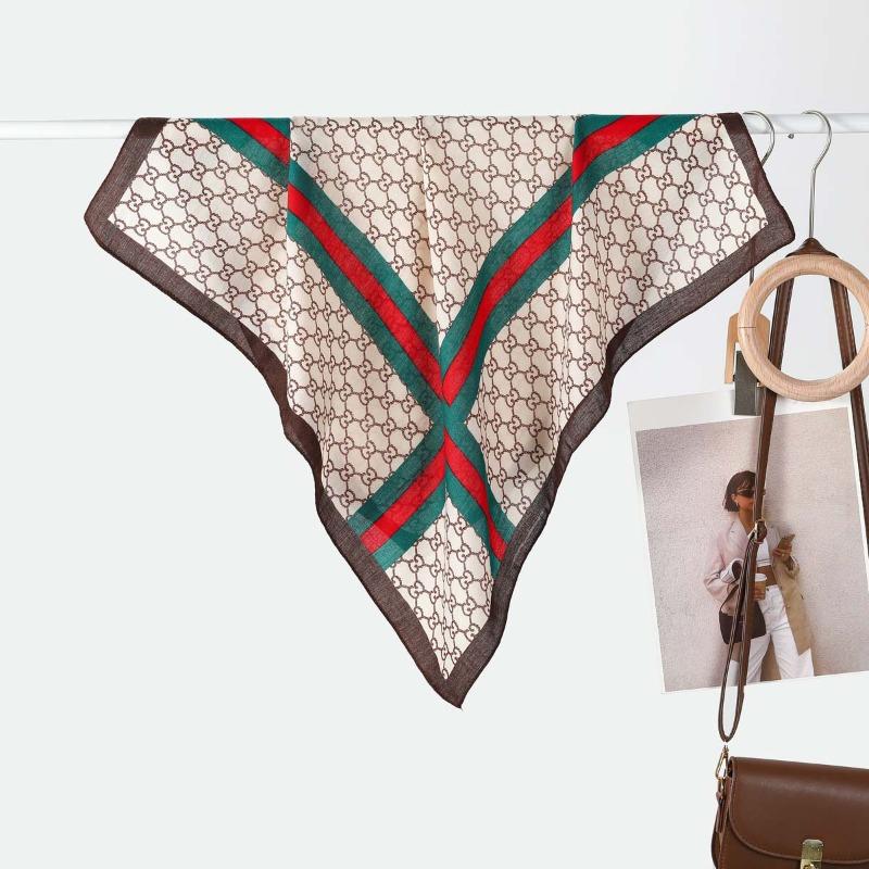 New Women's Temperament Small Square Scarf Decorative Scarf Velvet Small Silk Scarf New Autumn and Winter Warm Scarf